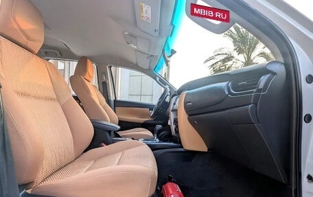 Toyota Fortuner II, 2023 год, 4 400 000 рублей, 13 фотография