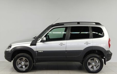 Chevrolet Niva I рестайлинг, 2017 год, 850 000 рублей, 8 фотография