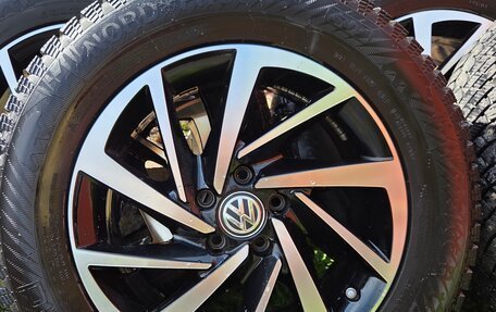 Volkswagen Tiguan II, 2019 год, 3 090 000 рублей, 13 фотография