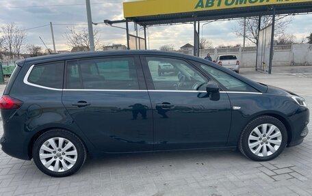 Opel Zafira C рестайлинг, 2018 год, 1 400 000 рублей, 4 фотография