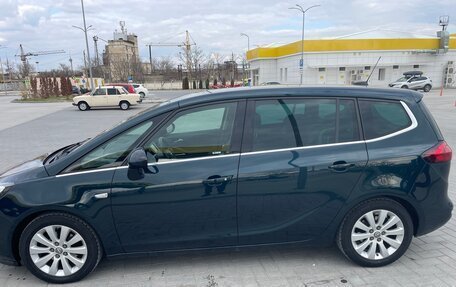 Opel Zafira C рестайлинг, 2018 год, 1 400 000 рублей, 5 фотография