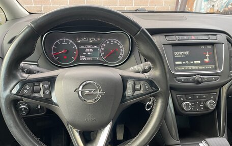 Opel Zafira C рестайлинг, 2018 год, 1 400 000 рублей, 19 фотография