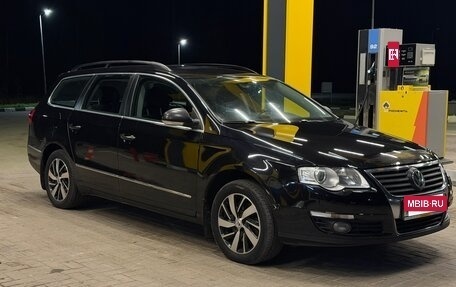 Volkswagen Passat B6, 2008 год, 680 000 рублей, 2 фотография