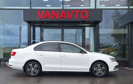 Volkswagen Jetta VI, 2015 год, 1 015 000 рублей, 6 фотография