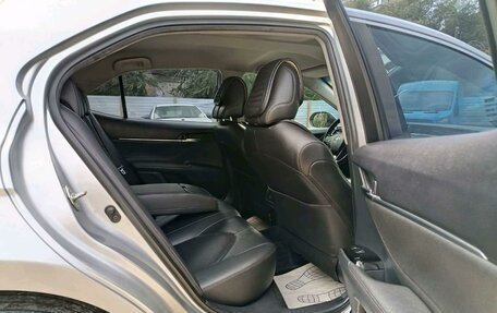 Toyota Camry, 2018 год, 2 635 000 рублей, 11 фотография