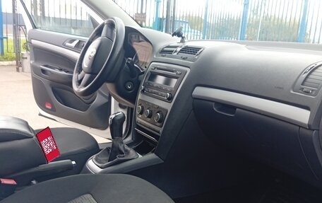 Skoda Octavia, 2012 год, 599 999 рублей, 9 фотография