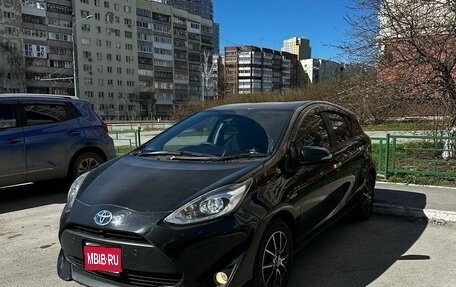 Toyota Aqua I, 2018 год, 1 180 000 рублей, 1 фотография