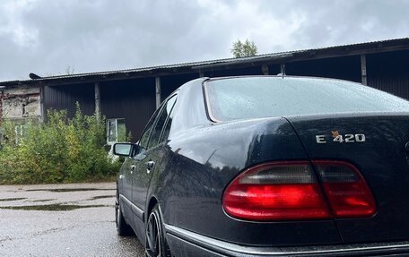 Mercedes-Benz E-Класс, 1998 год, 495 000 рублей, 9 фотография