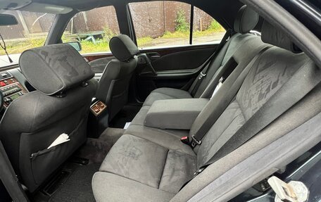 Mercedes-Benz E-Класс, 1998 год, 495 000 рублей, 11 фотография