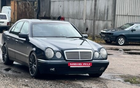 Mercedes-Benz E-Класс, 1998 год, 495 000 рублей, 16 фотография