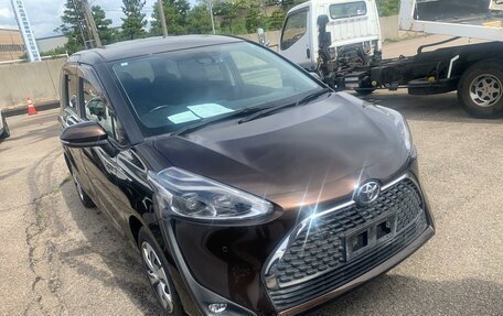 Toyota Sienta II, 2020 год, 1 770 000 рублей, 18 фотография