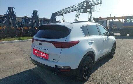 KIA Sportage IV рестайлинг, 2021 год, 2 840 000 рублей, 3 фотография