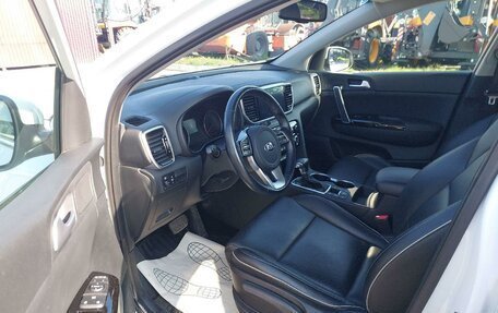 KIA Sportage IV рестайлинг, 2021 год, 2 840 000 рублей, 8 фотография