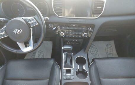 KIA Sportage IV рестайлинг, 2021 год, 2 840 000 рублей, 14 фотография