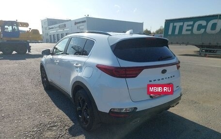 KIA Sportage IV рестайлинг, 2021 год, 2 840 000 рублей, 4 фотография