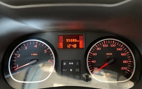 Renault Duster I рестайлинг, 2014 год, 900 000 рублей, 16 фотография