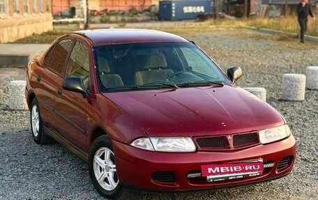 Mitsubishi Carisma I, 1998 год, 89 000 рублей, 5 фотография