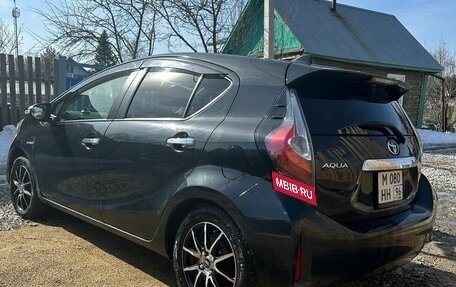 Toyota Aqua I, 2018 год, 1 180 000 рублей, 17 фотография