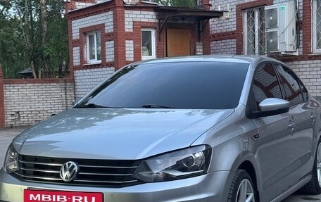 Volkswagen Polo VI (EU Market), 2018 год, 1 370 000 рублей, 2 фотография
