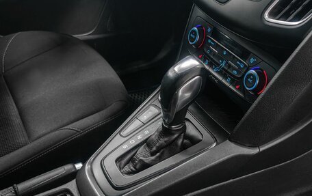 Ford Focus III, 2015 год, 949 900 рублей, 10 фотография