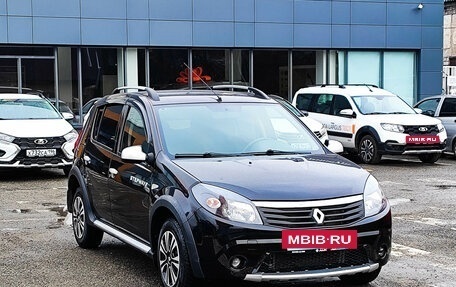 Renault Sandero I, 2014 год, 800 000 рублей, 2 фотография