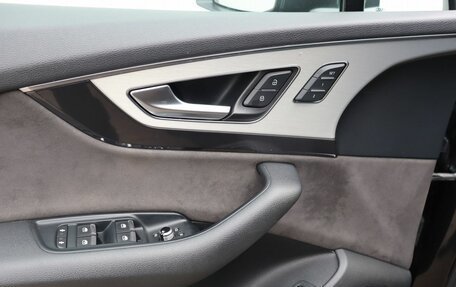Audi Q7, 2018 год, 4 449 000 рублей, 11 фотография
