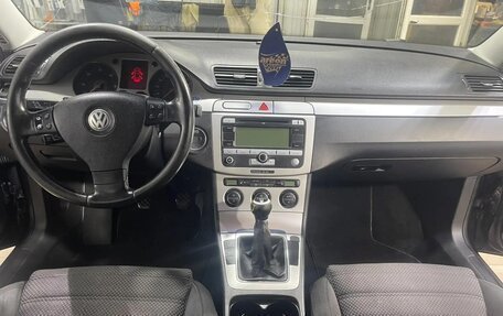 Volkswagen Passat B6, 2007 год, 500 000 рублей, 3 фотография