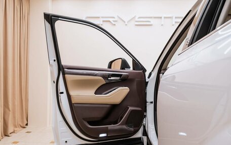 Toyota Highlander, 2026 год, 5 575 000 рублей, 18 фотография