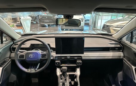 Toyota RAV4, 2026 год, 4 490 000 рублей, 11 фотография
