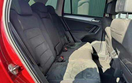 Volkswagen Tiguan II, 2021 год, 2 450 000 рублей, 18 фотография