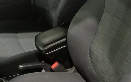 Hyundai Solaris II рестайлинг, 2015 год, 700 000 рублей, 14 фотография