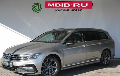 Volkswagen Passat B8 рестайлинг, 2021 год, 2 180 000 рублей, 1 фотография