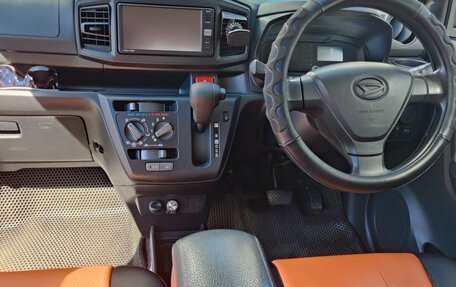 Daihatsu Mira e:S II, 2018 год, 870 000 рублей, 12 фотография