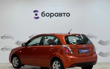 KIA Rio II, 2010 год, 790 000 рублей, 6 фотография