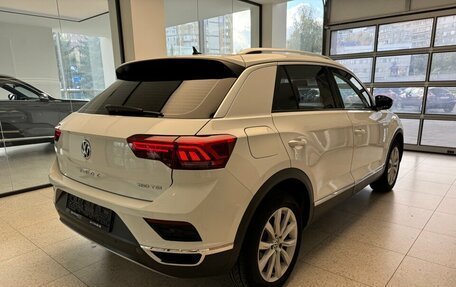 Volkswagen T-Roc I, 2020 год, 2 300 000 рублей, 4 фотография