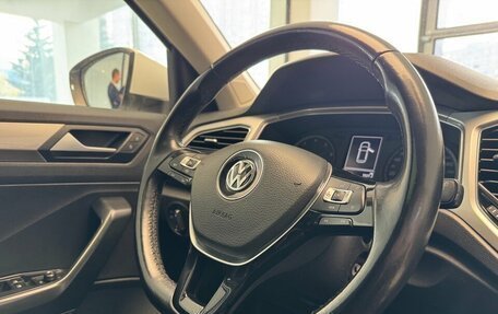 Volkswagen T-Roc I, 2020 год, 2 300 000 рублей, 11 фотография