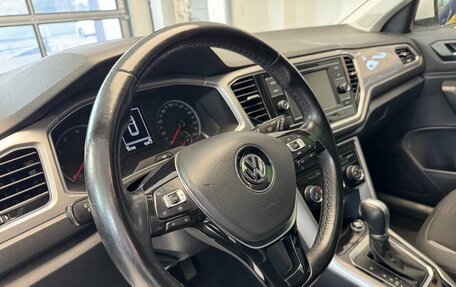 Volkswagen T-Roc I, 2020 год, 2 300 000 рублей, 10 фотография