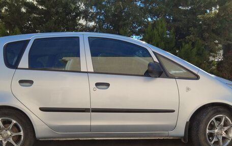 Mitsubishi Colt VI рестайлинг, 2007 год, 490 000 рублей, 3 фотография