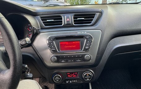 KIA Rio III рестайлинг, 2012 год, 860 000 рублей, 10 фотография