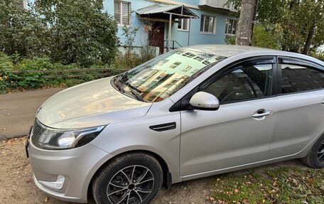 KIA Rio III рестайлинг, 2012 год, 860 000 рублей, 7 фотография