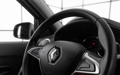 Renault Logan II, 2018 год, 1 190 000 рублей, 13 фотография