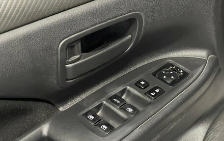 Mitsubishi Outlander III рестайлинг 3, 2015 год, 1 689 000 рублей, 18 фотография