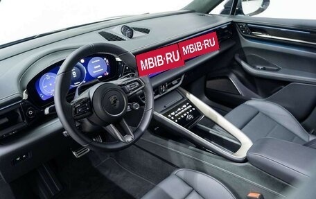 Porsche Macan, 2026 год, 16 140 000 рублей, 3 фотография