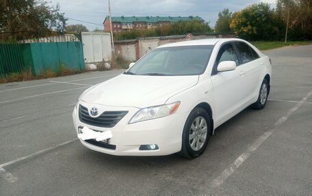 Toyota Camry, 2007 год, 1 040 000 рублей, 2 фотография