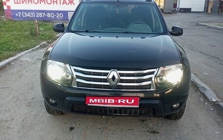 Renault Duster I рестайлинг, 2013 год, 920 000 рублей, 1 фотография