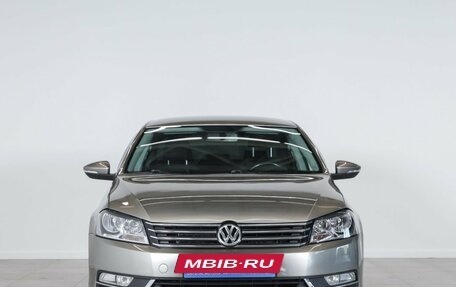 Volkswagen Passat B7, 2012 год, 1 059 000 рублей, 2 фотография