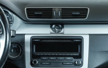 Volkswagen Passat B7, 2012 год, 1 059 000 рублей, 11 фотография