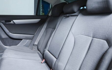 Volkswagen Passat B7, 2012 год, 1 059 000 рублей, 18 фотография