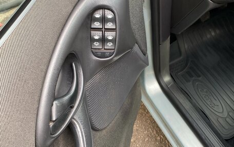 Ford Focus IV, 2003 год, 295 000 рублей, 13 фотография