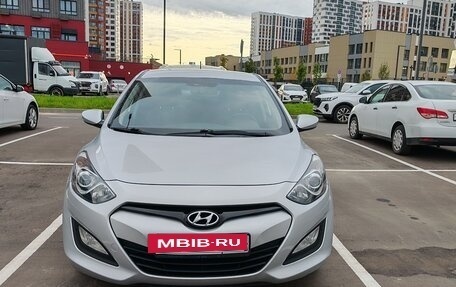 Hyundai i30 II рестайлинг, 2013 год, 990 000 рублей, 2 фотография